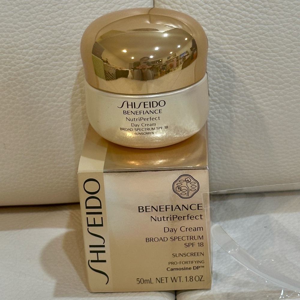 Shiseido Benefiance NutriPerfect Day Cream SPF 18 Full Size 50ml NIB